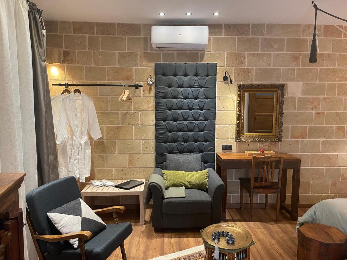 Utopia Luxury Suites - Old Town Rhodes City Exterior foto