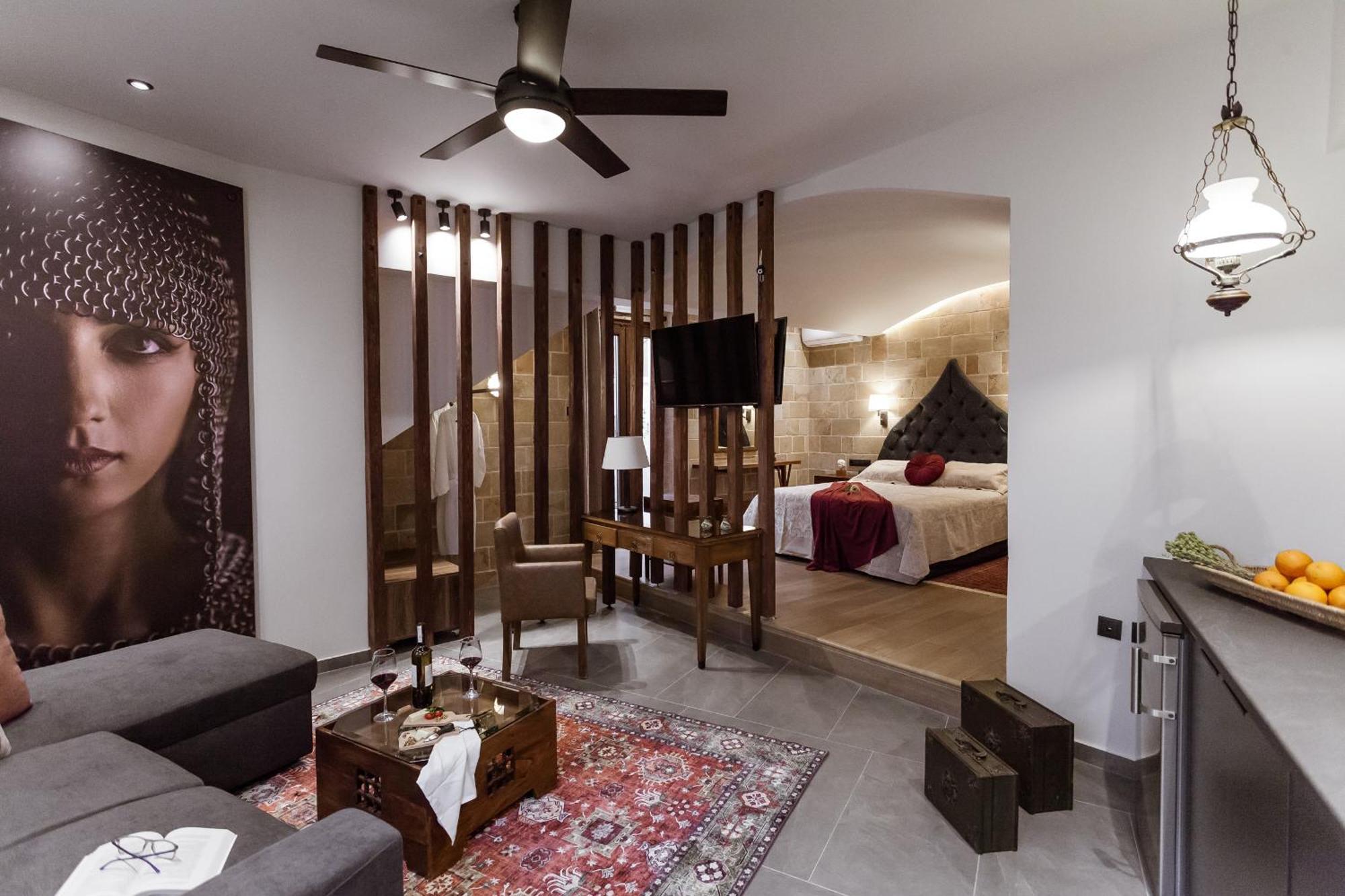 Utopia Luxury Suites - Old Town Rhodes City Exterior foto