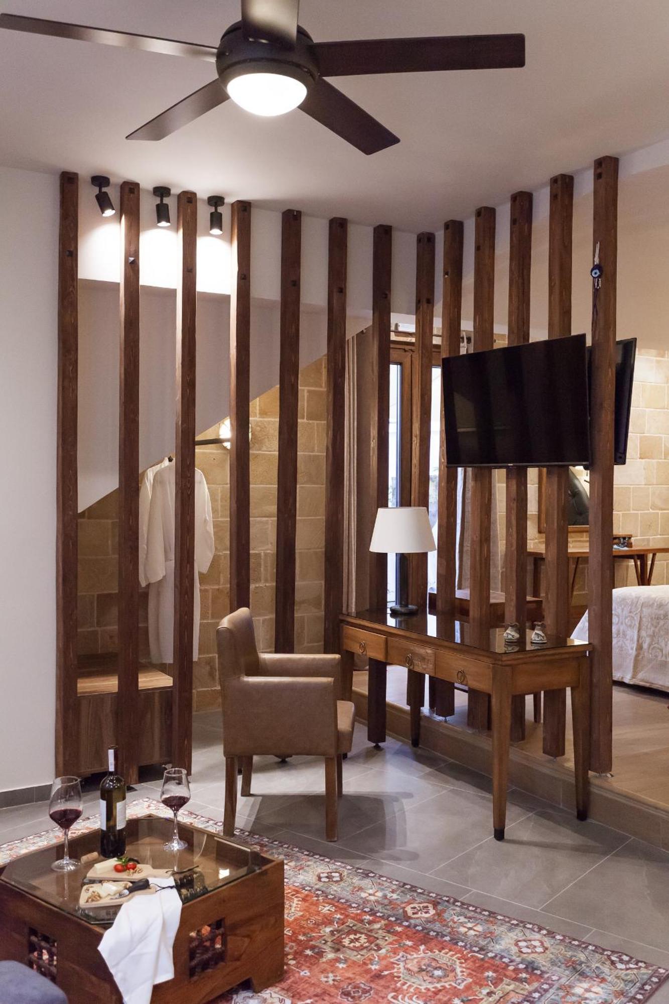 Utopia Luxury Suites - Old Town Rhodes City Exterior foto