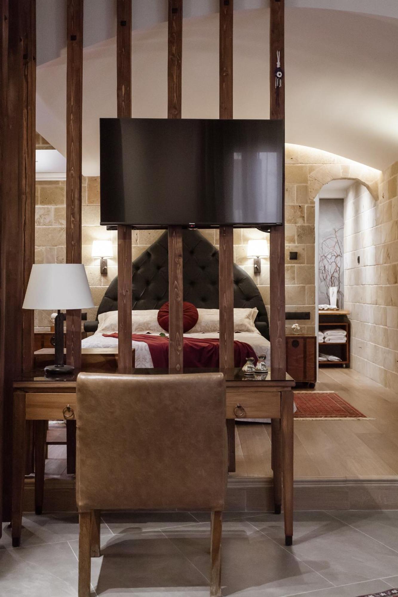 Utopia Luxury Suites - Old Town Rhodes City Exterior foto