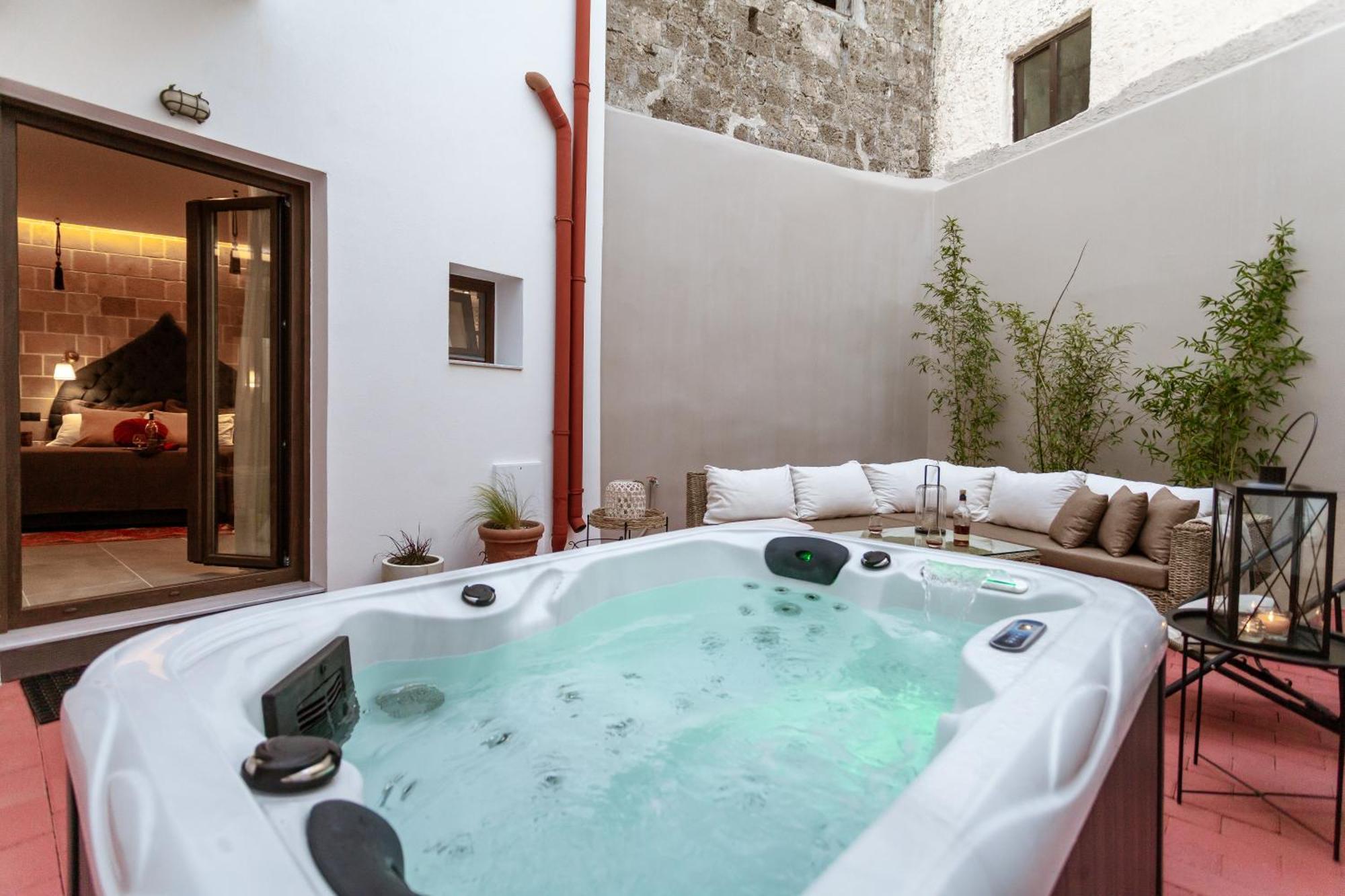 Utopia Luxury Suites - Old Town Rhodes City Exterior foto